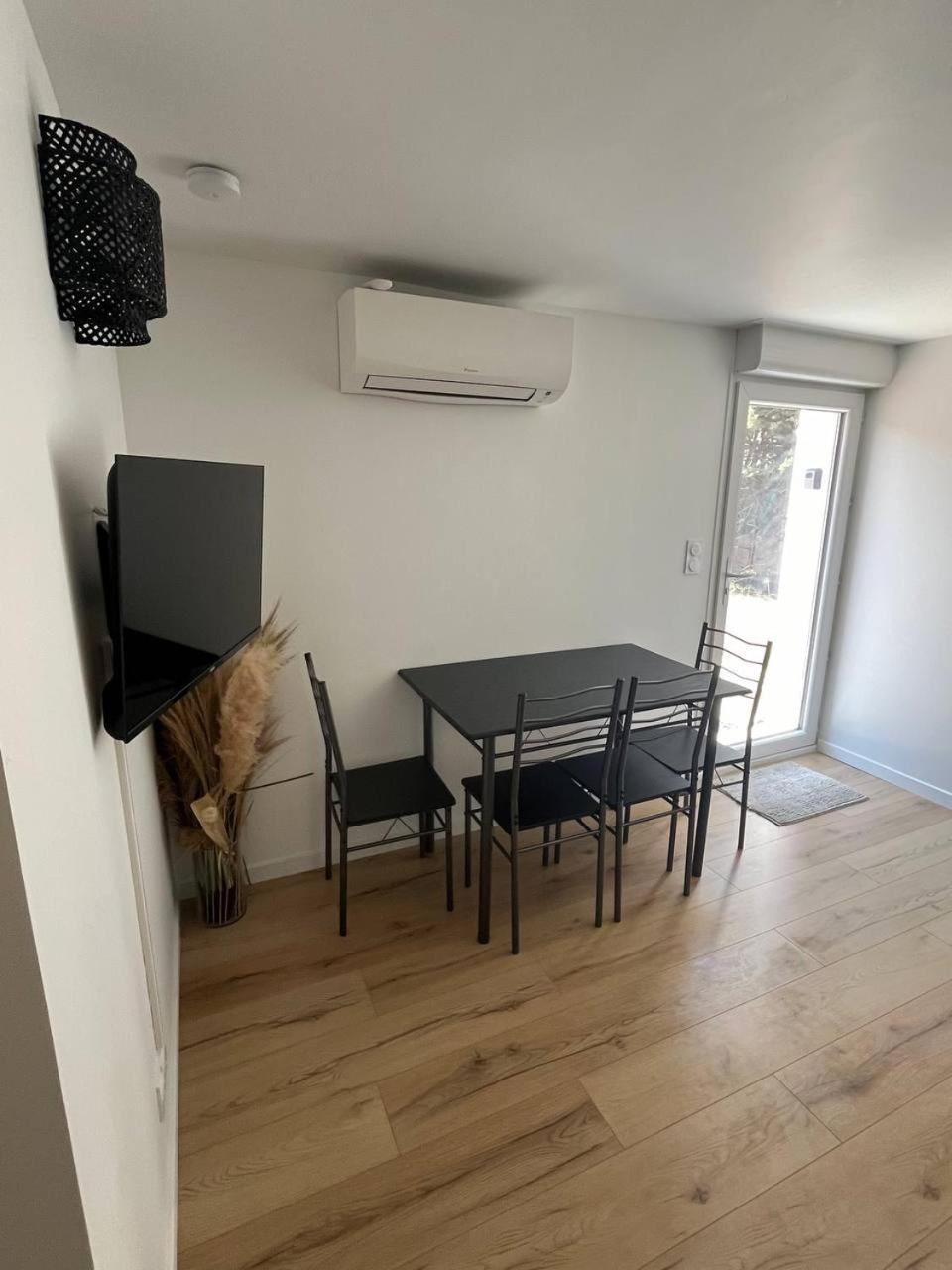 Charmant Et Confortable Appartement Narbonne Narbona Exterior foto