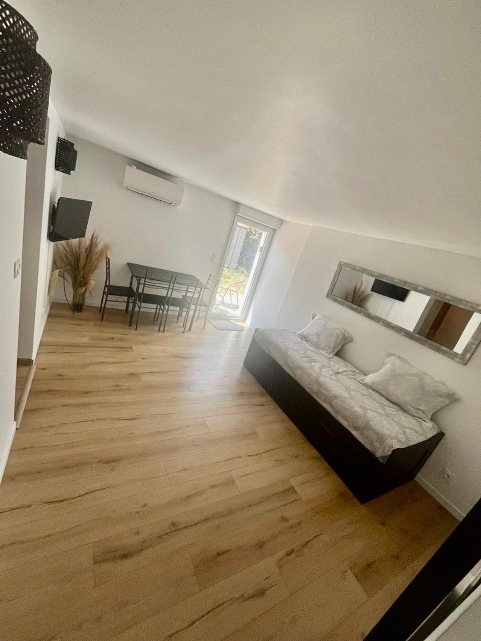 Charmant Et Confortable Appartement Narbonne Narbona Exterior foto